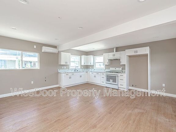 2nd image of 1510-200 N Durant St