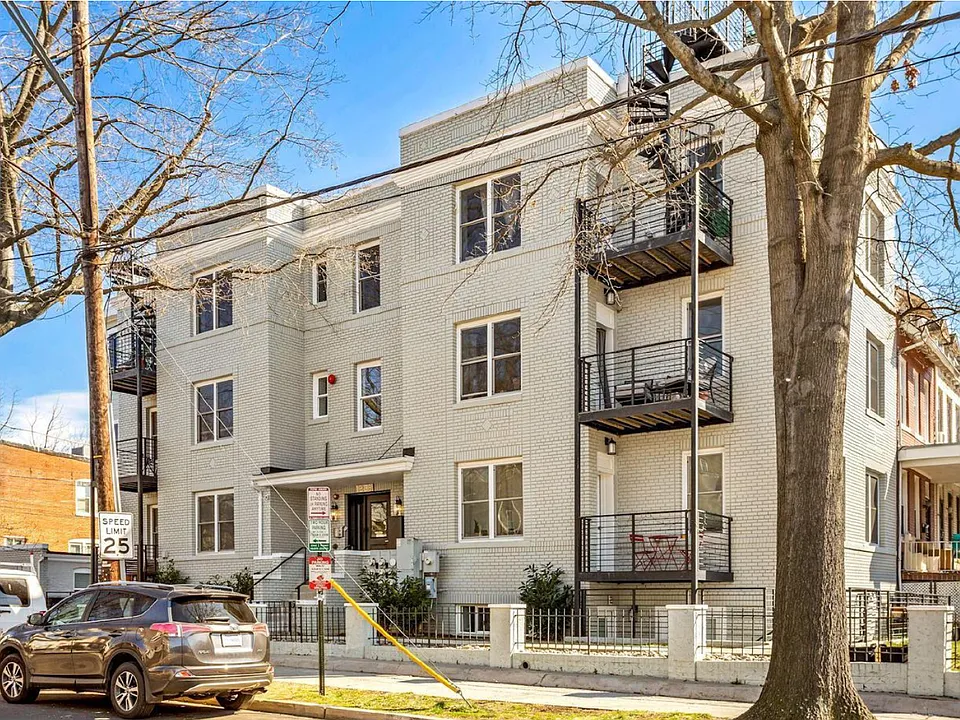 1236 Shepherd St NW #1