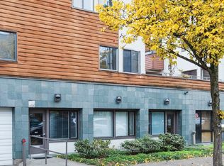 6823 Oswego Pl NE #301, Seattle, WA 98115