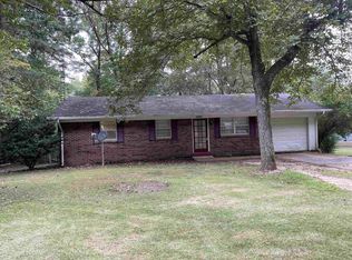 2983 Christmasville Rd, Jackson, TN 38305