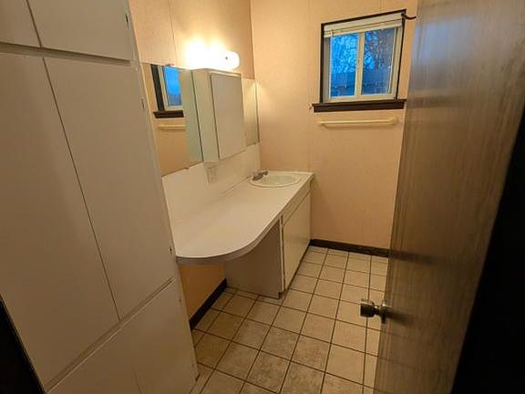 3rd image of 147 Paras Hill Dr Unit A