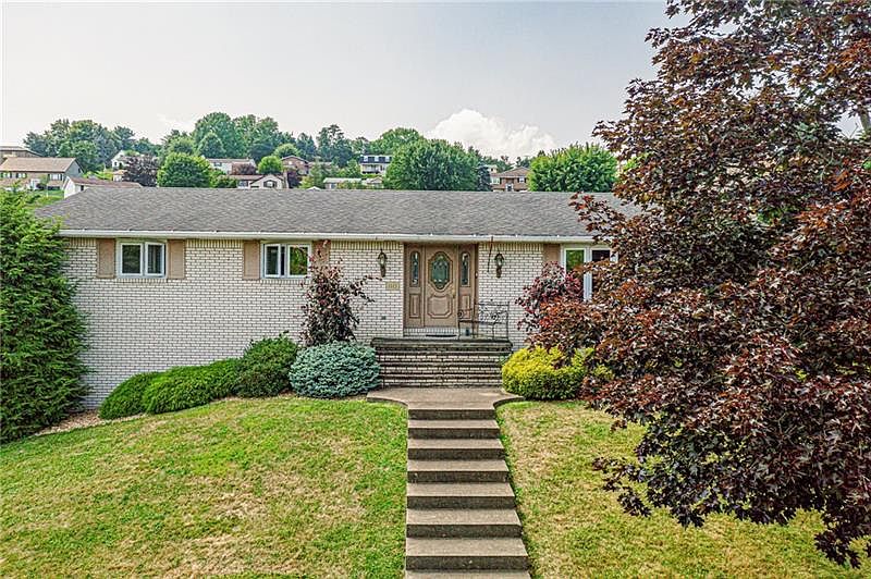 110 Stump Dr, Belle Vernon, PA 15012 Zillow