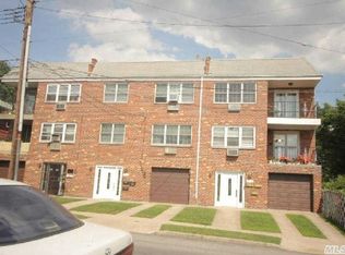 4585 163rd St, Flushing, NY 11358