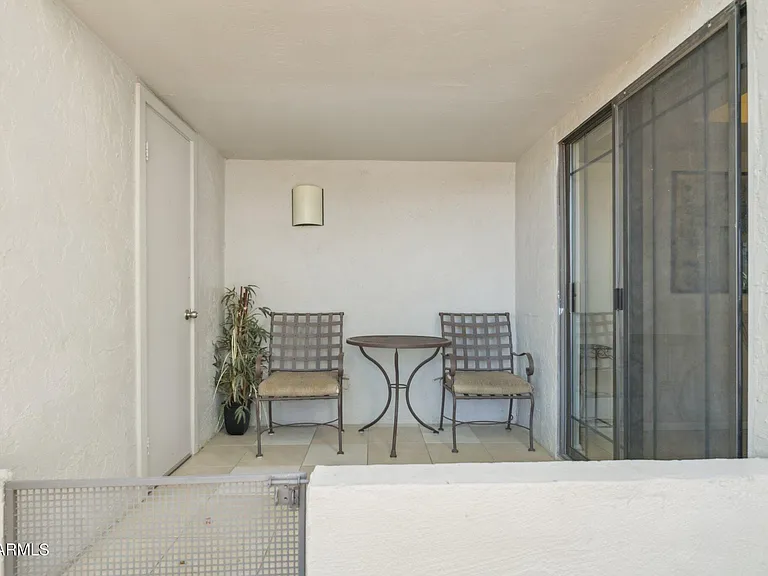 5207 N 24th St #102 — Photo 23