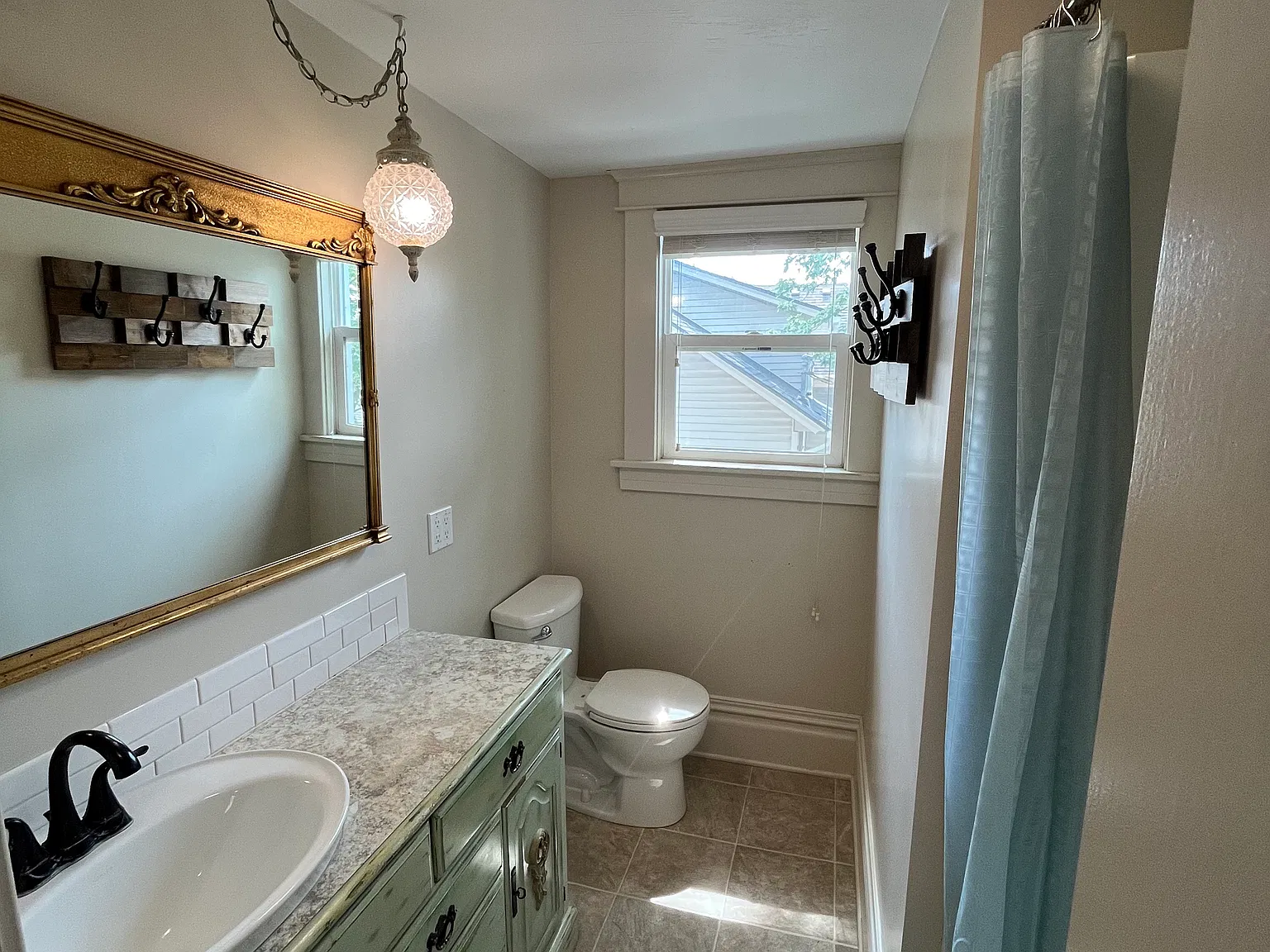 2 bed, 719 sqft, $1,500 — Photo 4