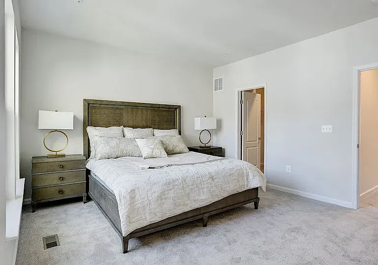 8308 Meadowood Dr — Photo 11