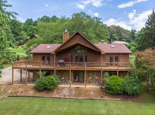 816 Mill Creek Rd, Franklin, NC 28734