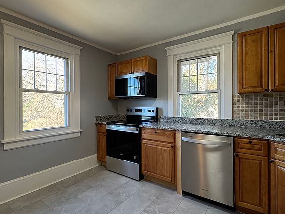 2nd image of 136 Maple Ave Floor 2