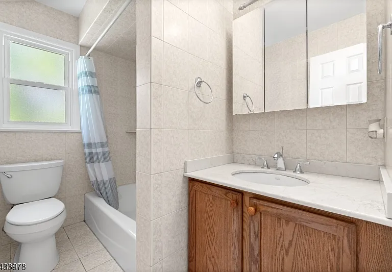 2 Andrew Ct #2 — Photo 9