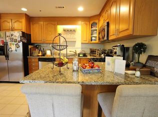 110 Coolidge Hill Rd #J4, Watertown, MA 02472