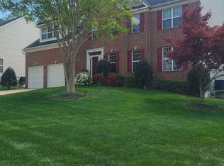 8107 Red Farm Ln, Bowie, MD 20715