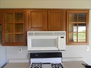 3rd image of 2650 Bluffside Dr