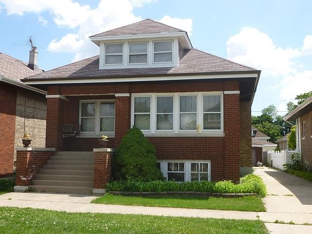 1st image of 2329 Gunderson Ave