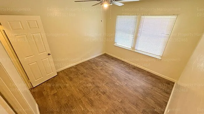 2321 N Inyo St #2321 — Photo 6