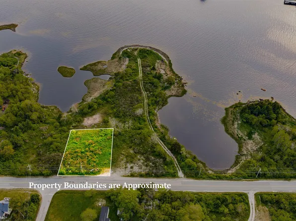 LOT Hammond St #3, Shelburne, NS B0T 1W0