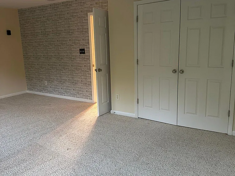 326 Luke Meadow Ln — Photo 17