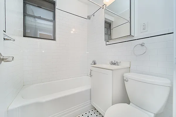 Rented by Living New York | media 17