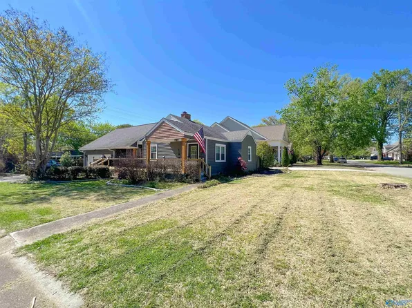 2720 Overton Rd SW, Huntsville, AL 35801