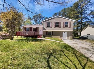 2447 Hartford Dr, Ellenwood, GA 30294