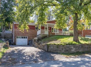 205 Parkedge Rd, Pittsburgh, PA 15220