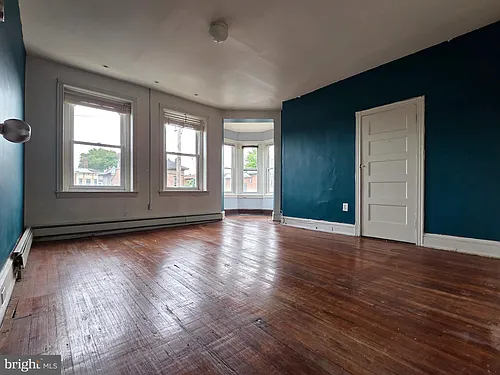 4920 Warrington Ave #3 Photo 1
