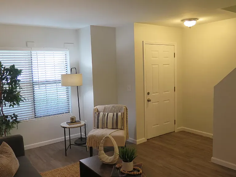 898 Sea Gull Dr — Photo 8