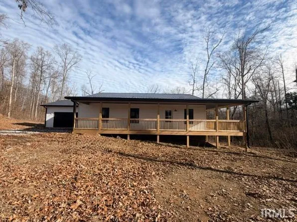 730 Thompson Ln, Mitchell, IN 47446