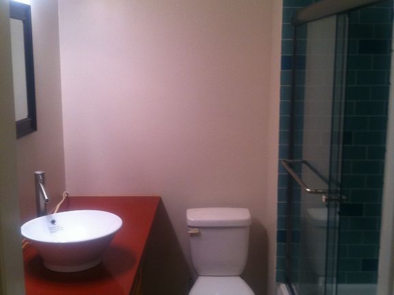 4th image of 129 N Toluca St #131