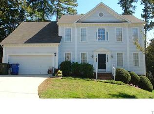 5313 Easthorpe Dr, Raleigh, NC 27613