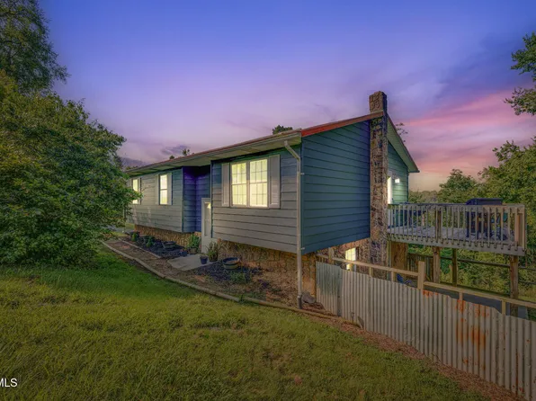 250 Riggs Rd, Watauga, TN 37694