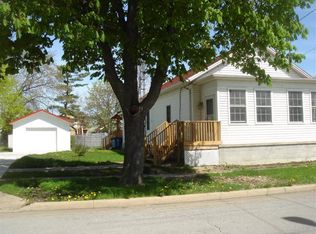 509 McKelvey St, Sandusky, OH