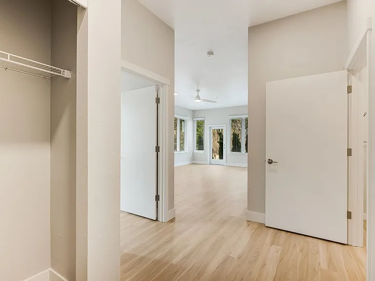 Brookside Apartments — Photo 51