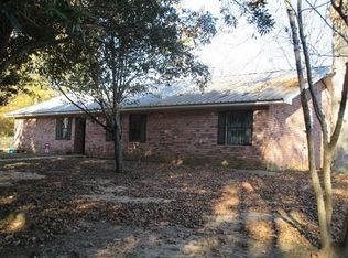 50 Rifle Range Rd, Pineville, LA 71360