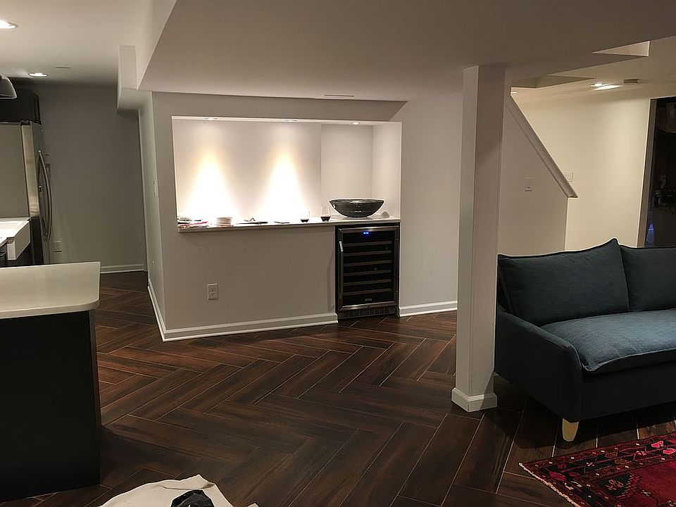 2nd image of 1517 E Sedona Dr