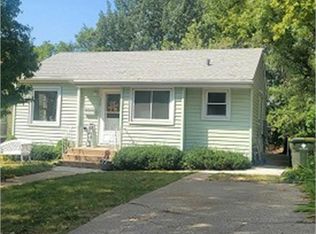 1305 S Paxton St, Sioux City, IA 51106