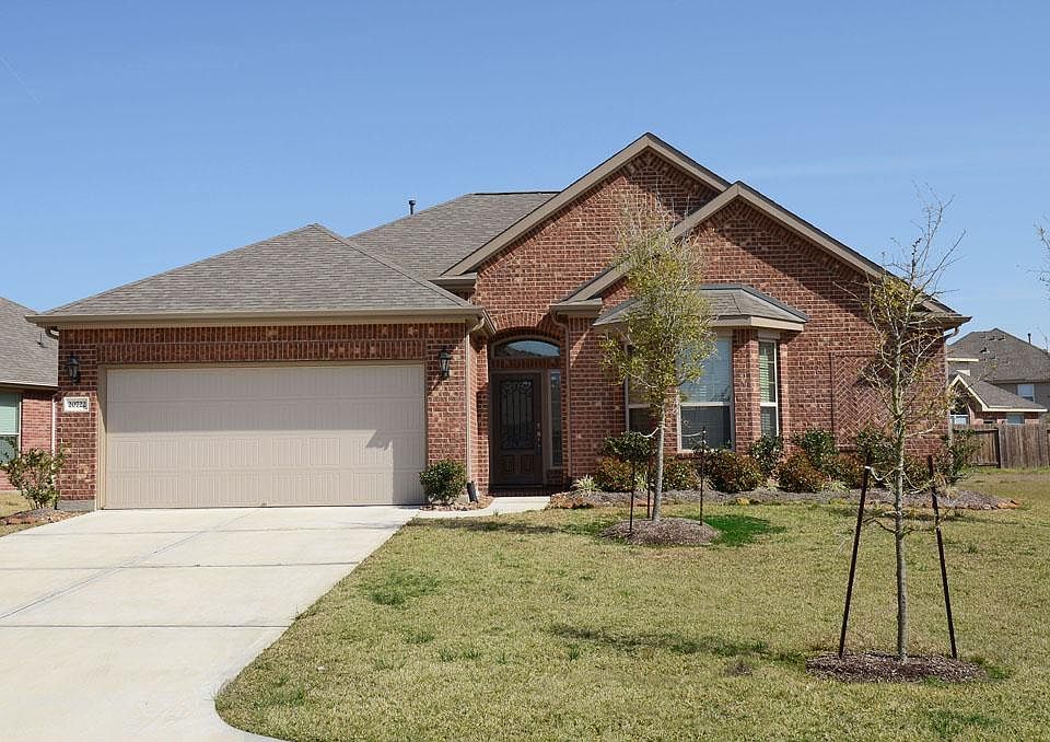 1st image of 20722 Oakhurst Creek Dr