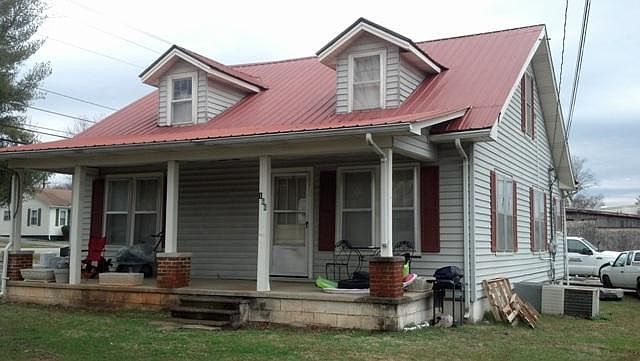 2nd image of 107 Clark Blvd