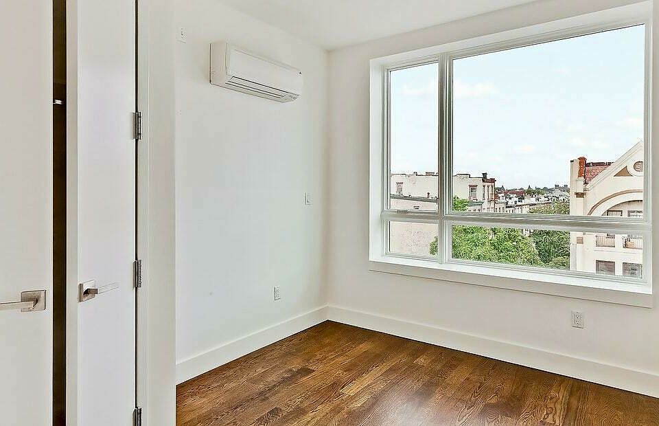 2nd image of 1228 Bedford Ave #2M