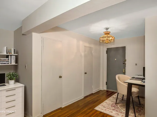 31-85 Crescent Street image 5 of 24