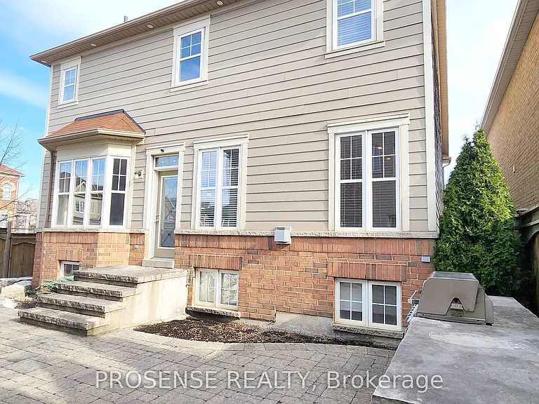 190 Nisbet Blvd — Photo 36