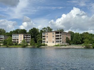 6730 Spirit Lake Dr #38, Indianapolis, IN 46220