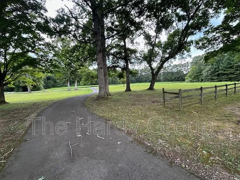 173 Carroll Hollow Rd — Photo 2
