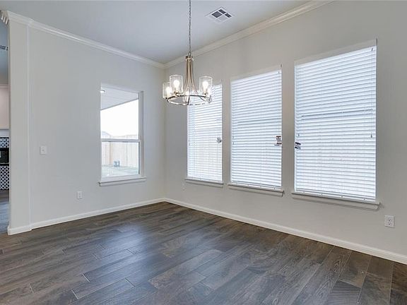 2nd image of 4101 Central Park Dr