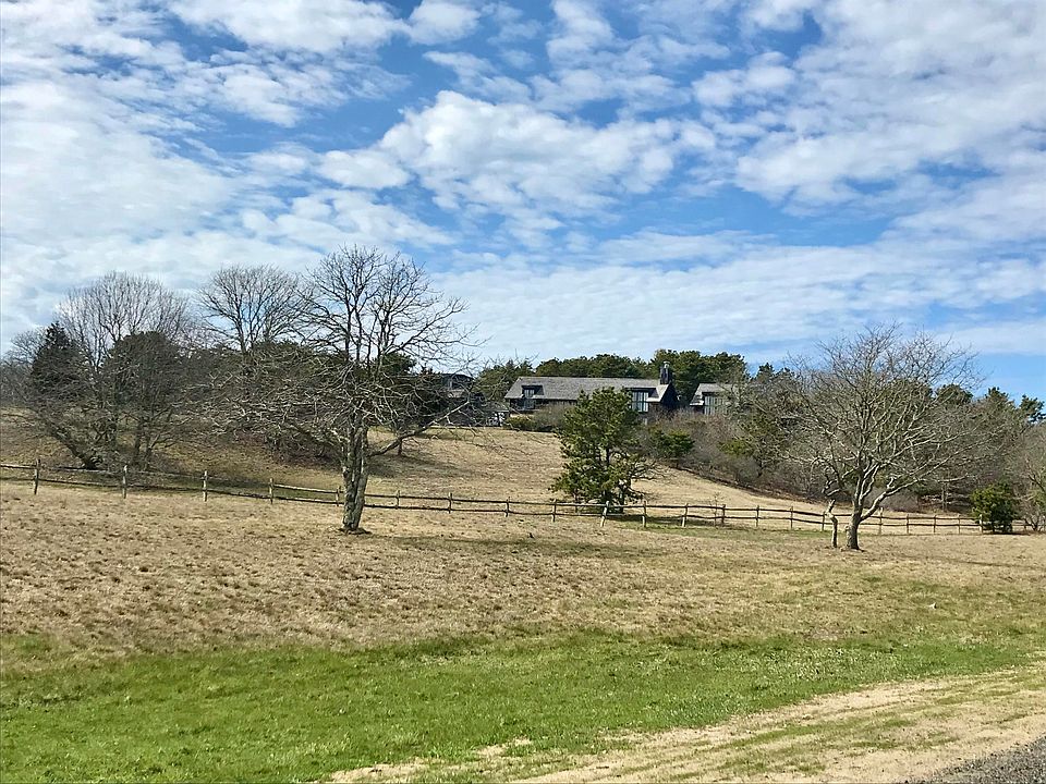 8 Oyster Pond Rd, Edgartown, MA 02539 Zillow
