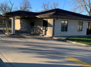 1341 6th St SW, Mason City, IA 50401