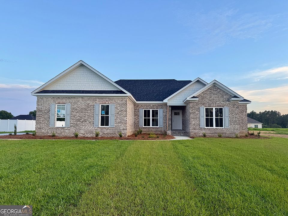 1st image of 46 Pin Oak Ln