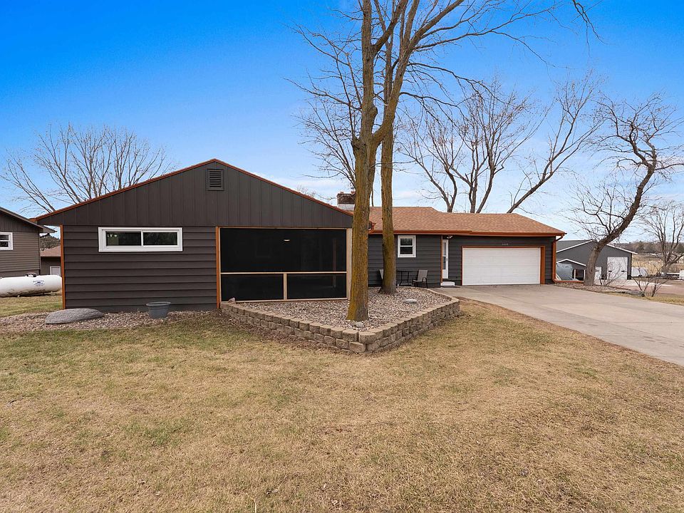 1st image of 1409 S Splitrock Blvd