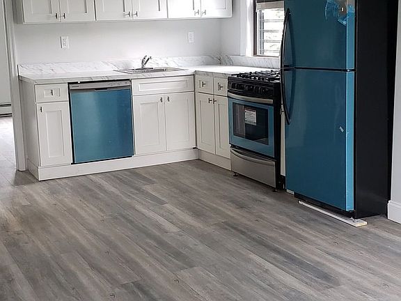 3rd image of 306 Franklin Ave APT 3