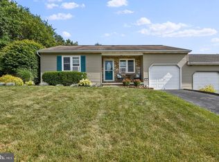80 May Dr, Dillsburg, PA 17019