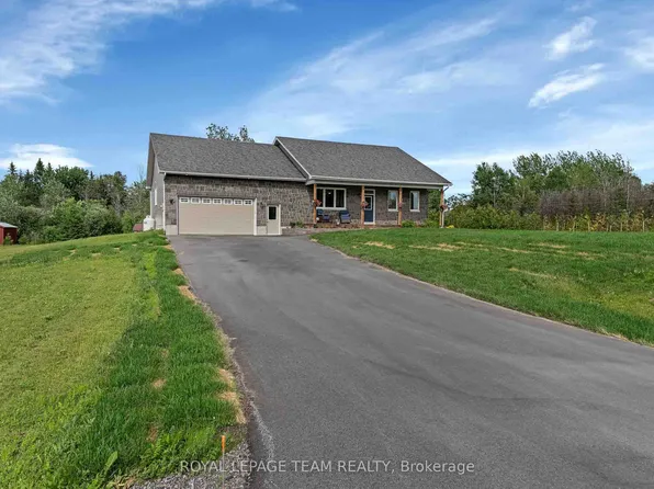 101 Stirling Cres NE, North Grenville, ON K0G 1J0